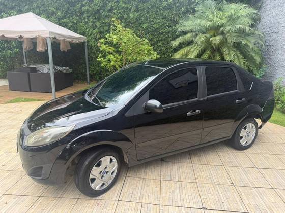 FORD FIESTA 1.6 MPI SEDAN 8V FLEX 4P MANUAL
